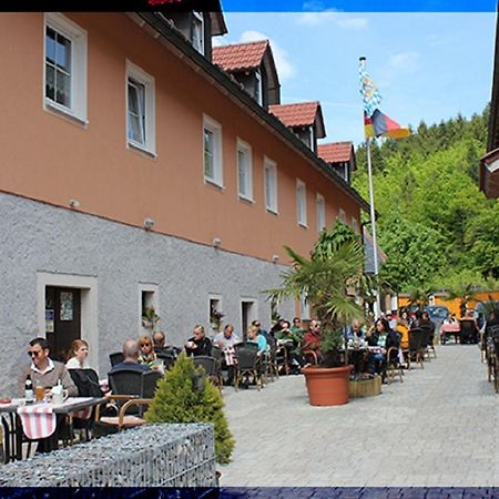 Landgasthof-Hotel Hammermuehle Donaustauf Exteriör bild
