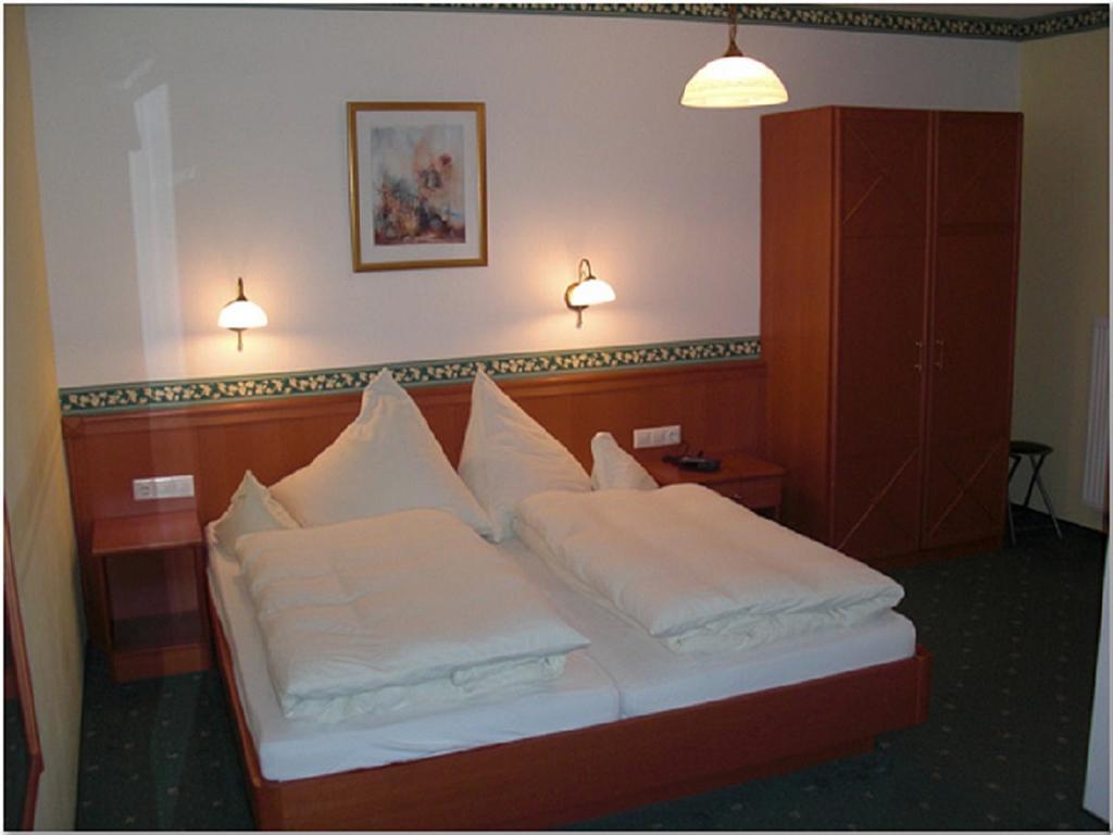 Landgasthof-Hotel Hammermuehle Donaustauf Exteriör bild